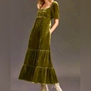 Anthropologie Green velvet high waist dress. Size 8